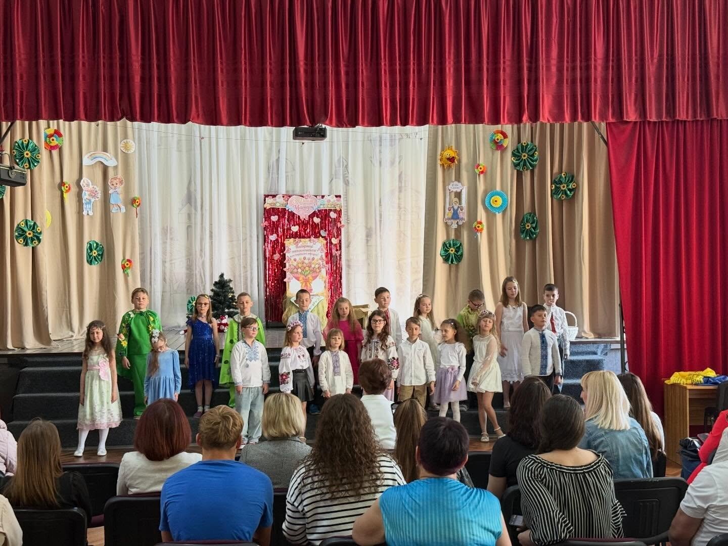 Фото — Ліцей "Сихівський"