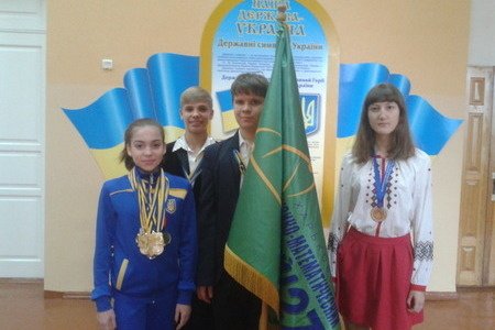 Фото — Харківський фізико-математичний науковий ліцей №27