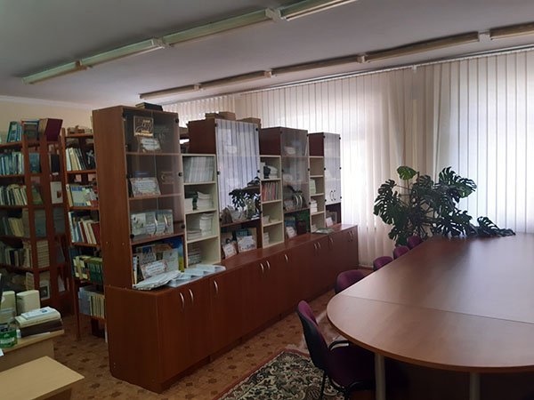 Фото — Ліцей "Наукова зміна" Дарницького району м. Києва